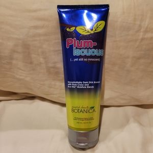 Swedish Beauty BOTANICA Plumiscuous Tanning Lotion
